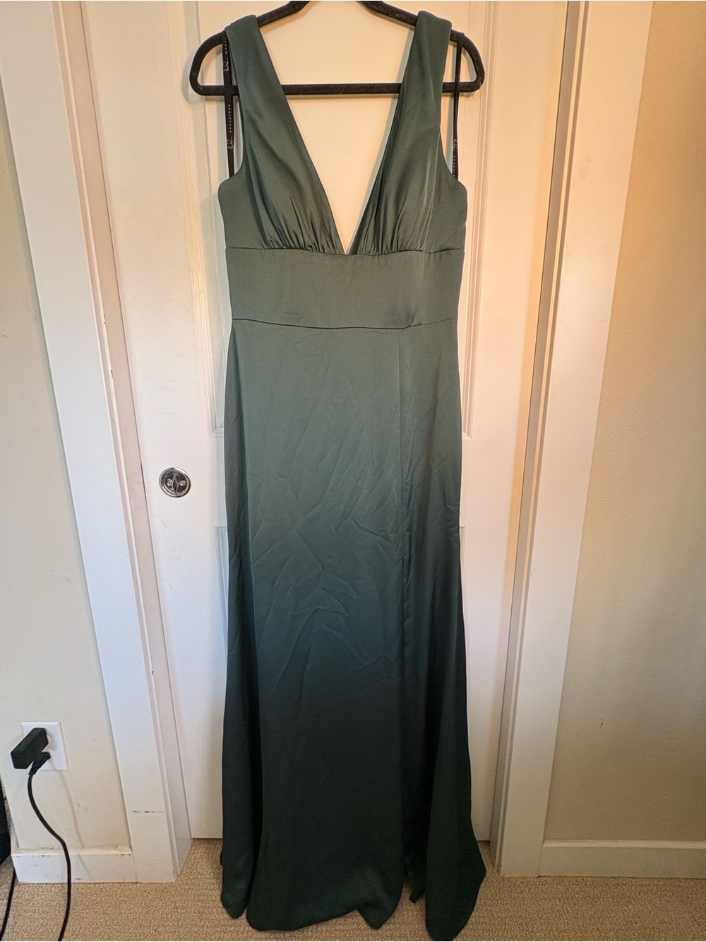 Hayley Paige GREEN! V neck Gown - Picture 2 of 5